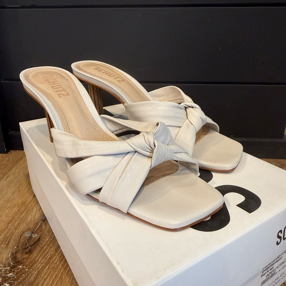 SCHUTZ Mindy Pin Heels - Picture 6 of 9